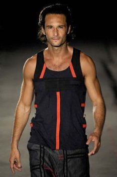 NuBOYS.net - Astros - Rodrigo Santoro - Foto 13