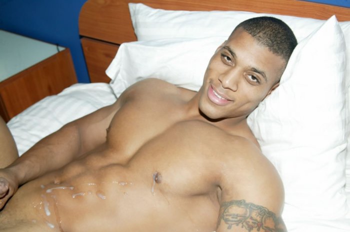 Adonis Rivers - Maxegatos - Foto 42