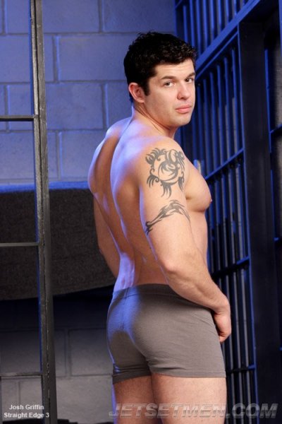 Josh Griffin - Foto 24