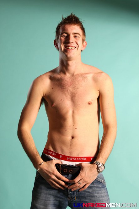 Matt Hughes - Foto 17