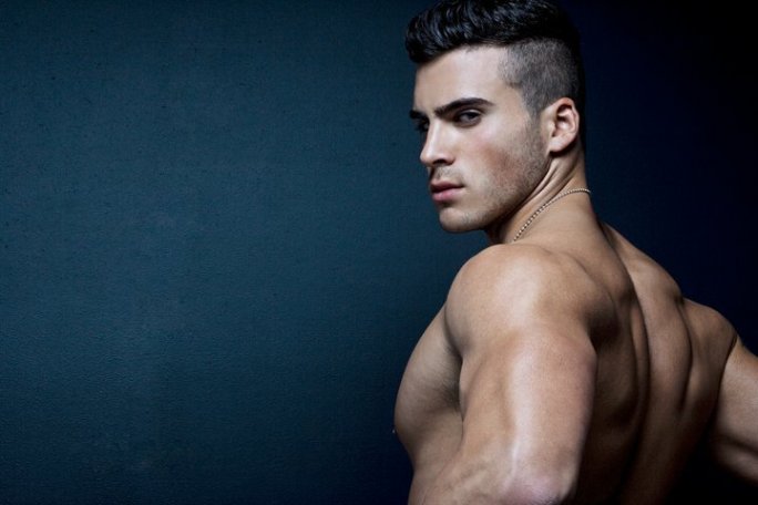 Richie Nuzzolese from “Last Friday Night” - Foto 4