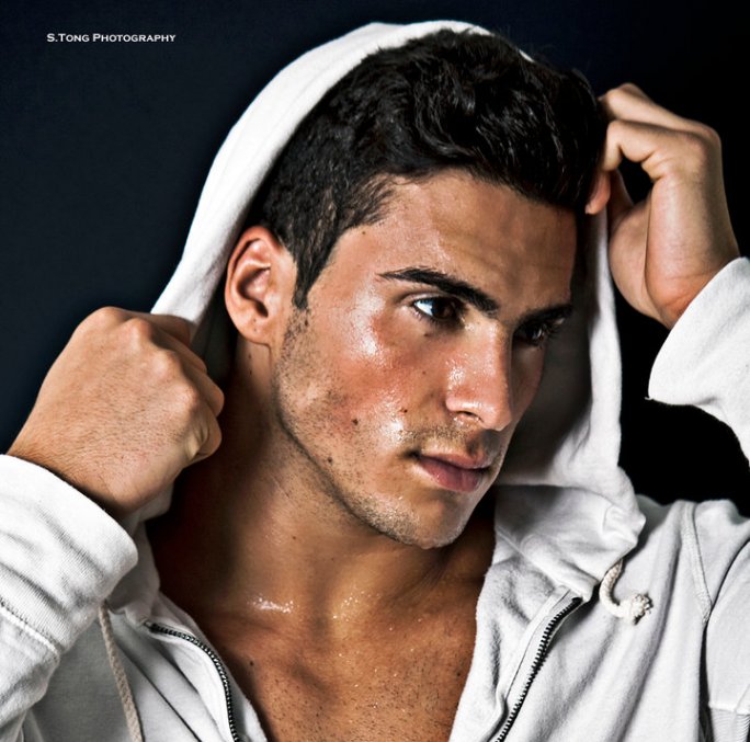 Richie Nuzzolese from “Last Friday Night” - Foto 8