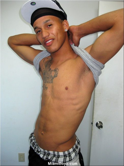 Flaco -  latinosbrazil.blogspot.com - Foto 19