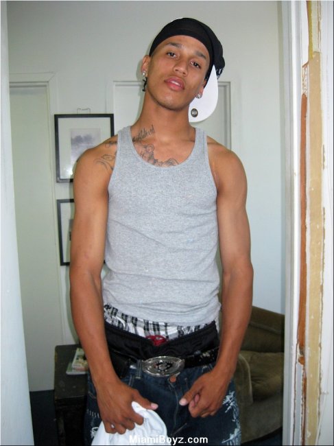 Flaco -  latinosbrazil.blogspot.com - Foto 9