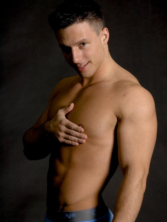 Reese de sunguinha azul (puro tesão) - Foto 4