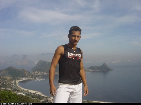 Leonardo - Latinosbrazil.blogspot.com 2