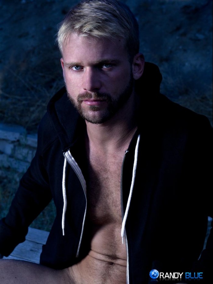 Cameron Marshall, Ian Parker, Jordan Levine - Maxe - Foto 20