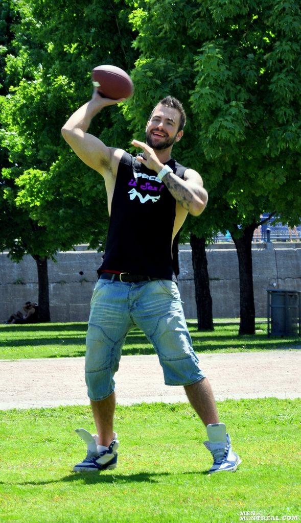 Justyn Tease - MaxeGatos - Foto 1