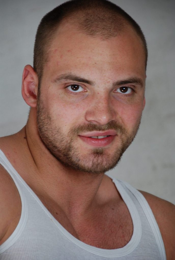 Zack Hood and Matthew Ross - MaxeGatos - Foto 9