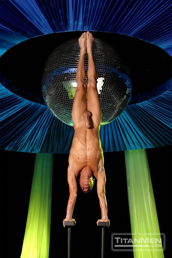 Cirque Noir - Men - MaxeGatos - Foto 9