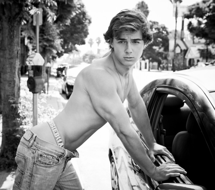 Justin Owen - MaxeGatos - Foto 4