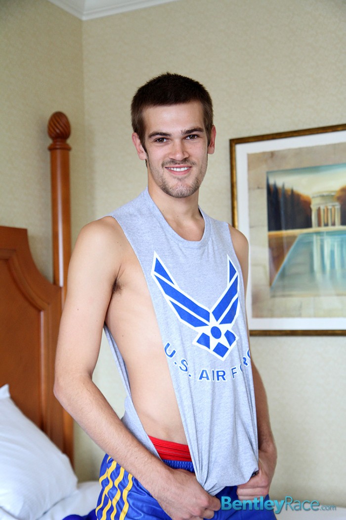 Ethan Cooper - MaxeGatos - Foto 3