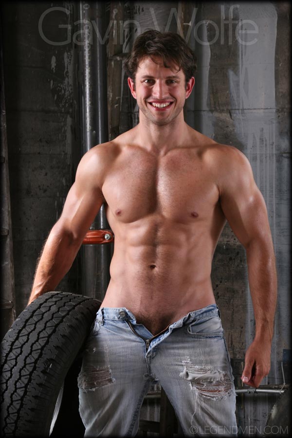 Gavin Wolfe - MaxeGatos - Foto 9