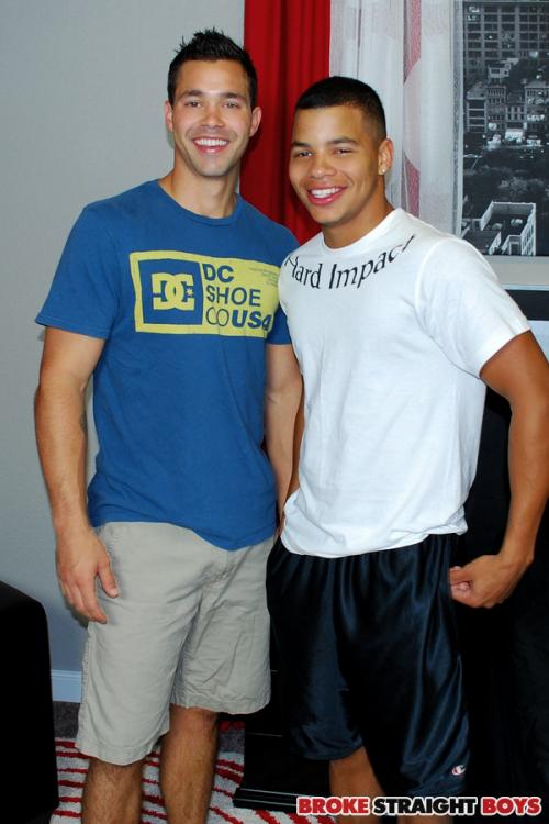 Sexo bareback - Sergio Valen e Kaden Alexander 1