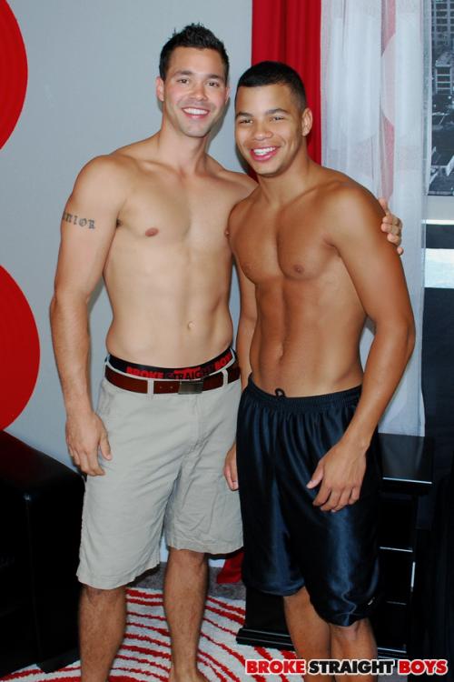 Sexo bareback - Sergio Valen e Kaden Alexander 2